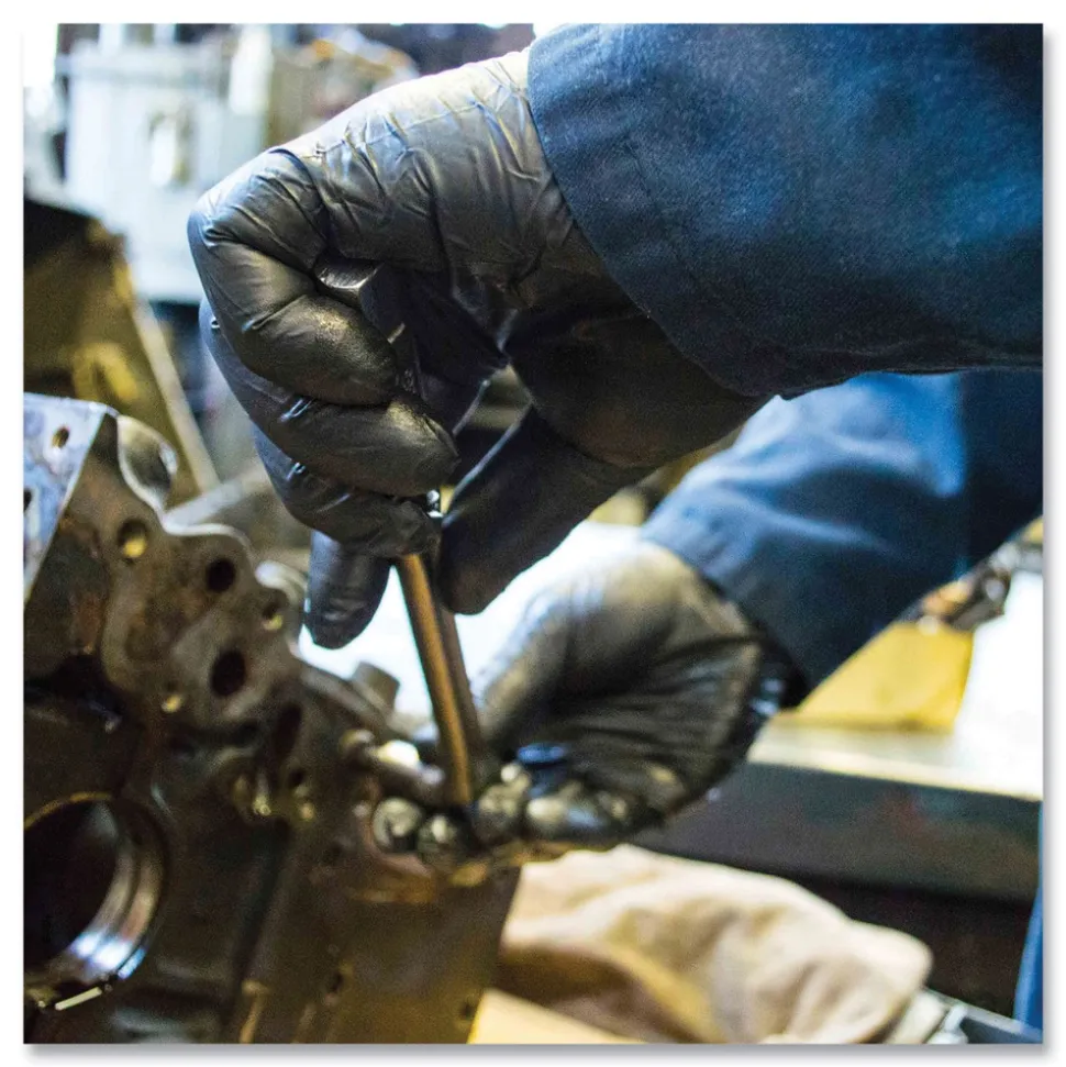 Ammex 9.5 in. Long 3 mil Powder-Free Industrial Nitrile Gloves - Large/Black (1000/Carton)