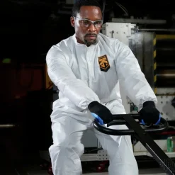 Ansell A40 Coveralls with Zipper Front and Elastic Wrists and Ankles - Medium/White (25/Carton)