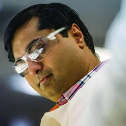 Ansell V20 Purity Safety Glasses - Clear Polycarbonate Frame, Indoor/Outdoor Polycarbonate Lens