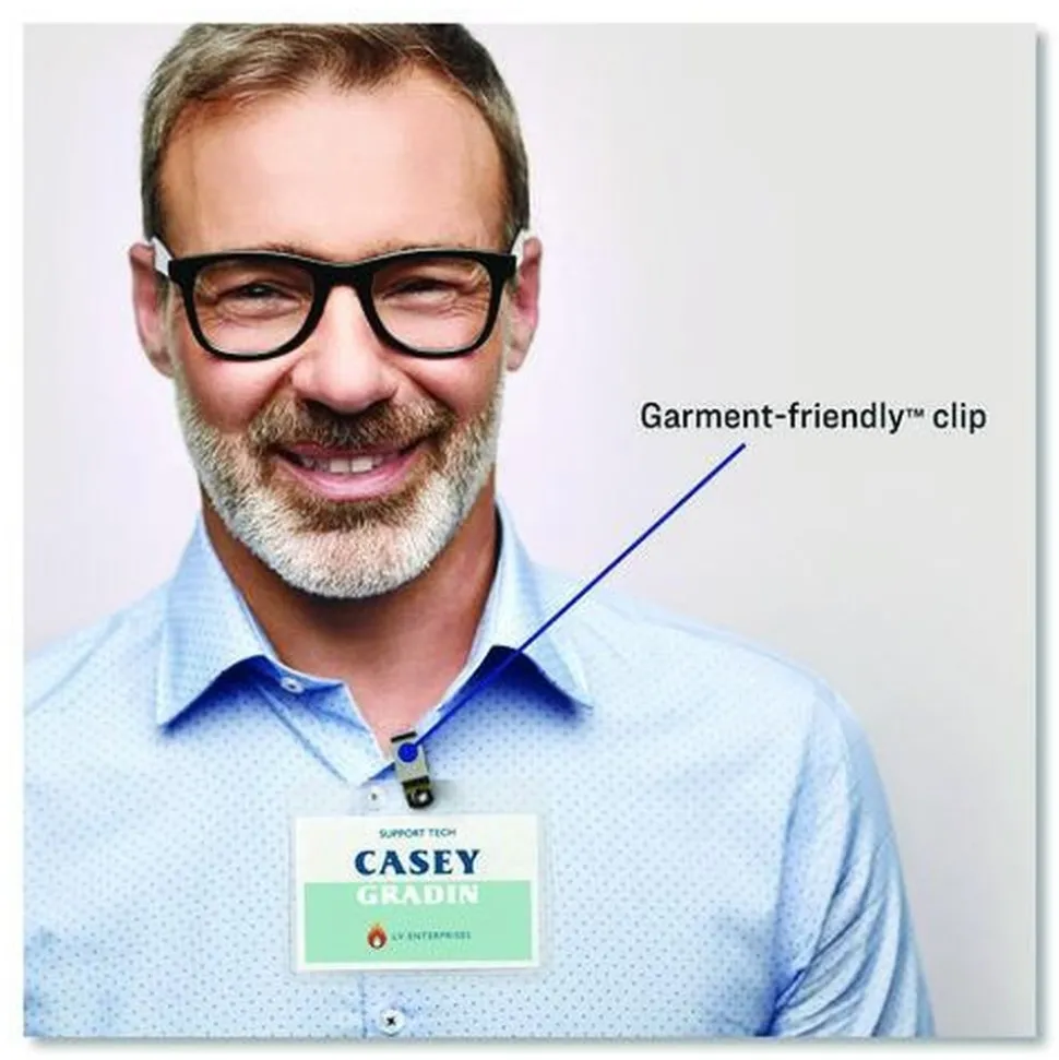 Avery 74461 3.5 in. x 2.25 in. Top Load Clip-Style Badge Holder with Laser/Inkjet Insert - White (100/Box)