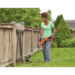 Black & Decker 20V MAX Lithium-Ion Cordless Leaf Blower and String Trimmer/Edger Combo Kit (2 Ah)
