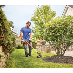 Black & Decker 40V MAX String Trimmer/Edger and Sweeper Combo Kit