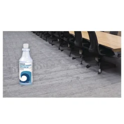 Boardwalk 32 oz. Industrial Strength Carpet Spotter