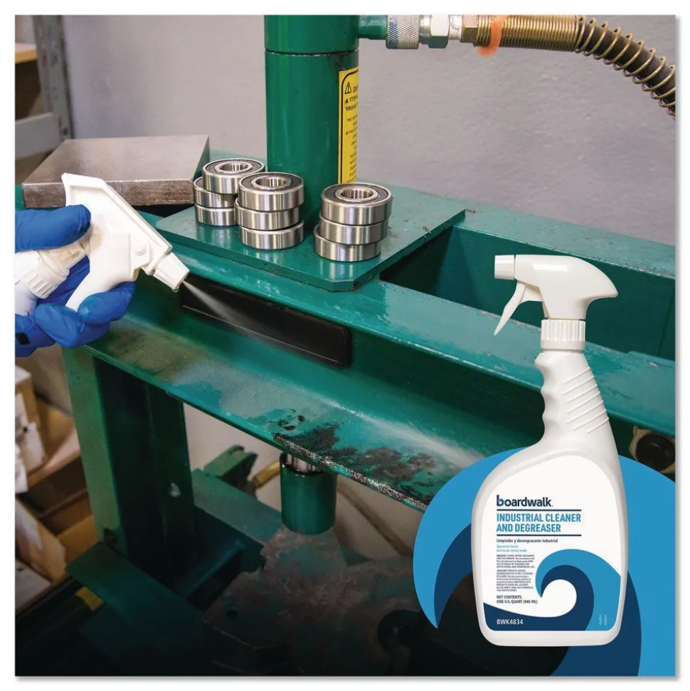 Boardwalk 32 oz Industrial Cleaner and Degreaser - Spearmint Scent (12/Carton)