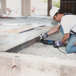 Bosch Bulldog Xtreme 1 in. SDS-plus D-Handle Rotary Hammer