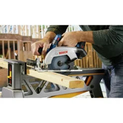 Bosch 18V Brushless Blade-Left Lithium-Ion 6-1/2 in. Cordless Circular Saw Kit with 2 Batteries (4 Ah)