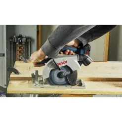 Bosch 18V Brushless Blade-Left Lithium-Ion 6-1/2 in. Cordless Circular Saw Kit with 2 Batteries (4 Ah)