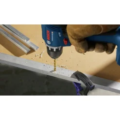 Bosch 18V Brushless Lithium-Ion 1/2 in. Cordless Compact Drill Driver Kit (2 Ah)