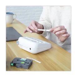 Brother P-Touch P-Touch PT-D220 3.9 in. x 9.3 in. x 10.2 in. 2 Lines Label Maker