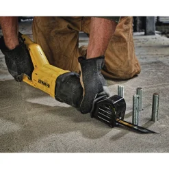 Dewalt 12 Amp Corded Reciprocating Saw - DWE305