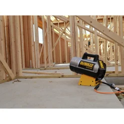 Dewalt DXH90FAV 55,000 - 90,000 BTU Forced Air Propane Heater