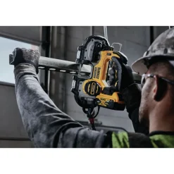 Dewalt 20V MAX ATOMIC Brushless Lithium-Ion 1-3/4 in. Cordless Band Saw Kit (4 Ah)