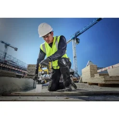 Dewalt 20V MAX Brushless 5/8 in. Cordless ATOMIC SDS PLUS Rotary Hammer Kit (1.7 Ah)