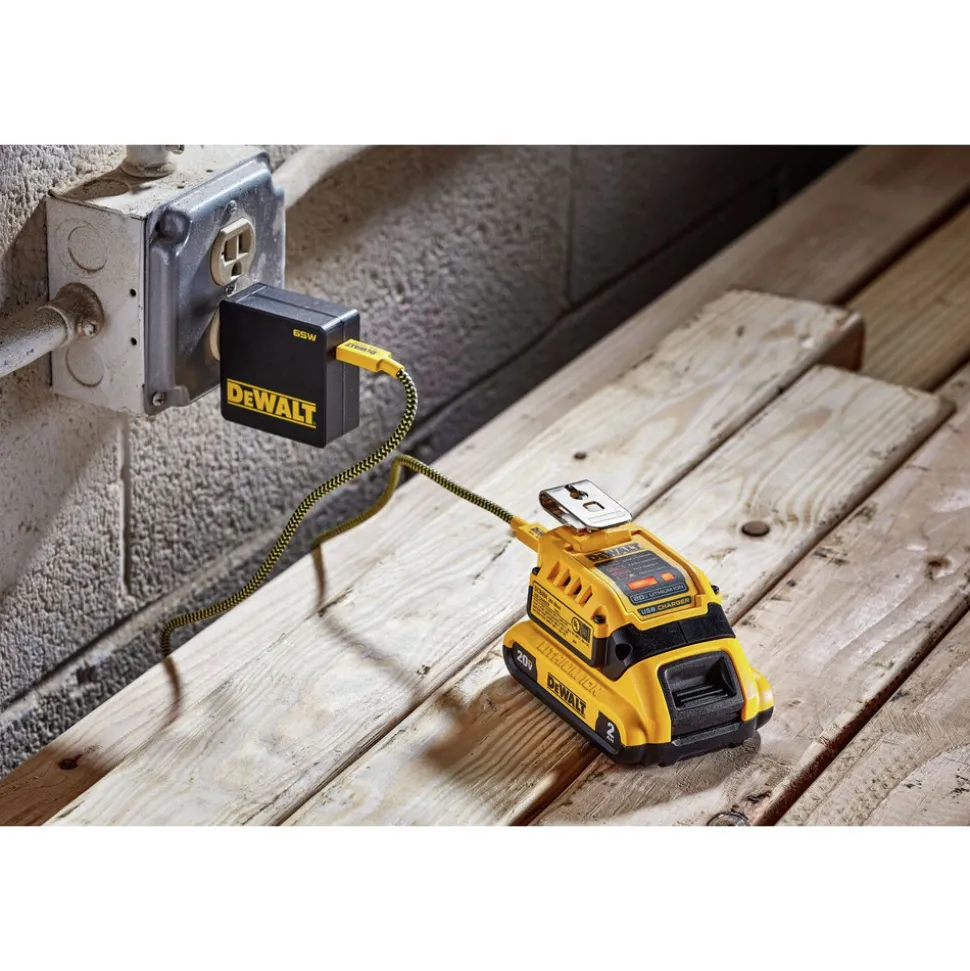 Dewalt 20V MAX FLEXVOLT 5 Amp USB Charging Kit
