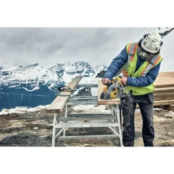 Dewalt 60V MAX FLEXVOLTBrushless Lithium-Ion 7-1/4 in. Cordless Worm Drive Style Saw (Tool Only)