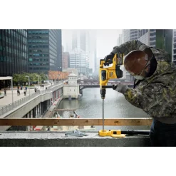 Dewalt 20V MAX Li-Ion Heated Hoodie Kit - Small