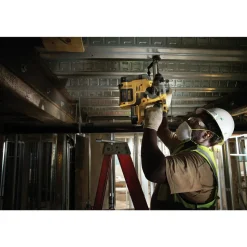 Dewalt 20V MAX XR Brushless Lithium-Ion 1 in. Cordless SDS PLUS Rotary Hammer Kit (5 Ah)