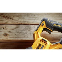 Dewalt 20V MAX XR Brushless Lithium-Ion Cordless Reciprocating Saw (Tool Only)