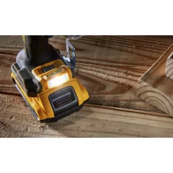 Dewalt 20V MAX XR Brushless Lithium-Ion 1/2 in. Cordless Drill Driver Kit with 2 Batteries (2 Ah)