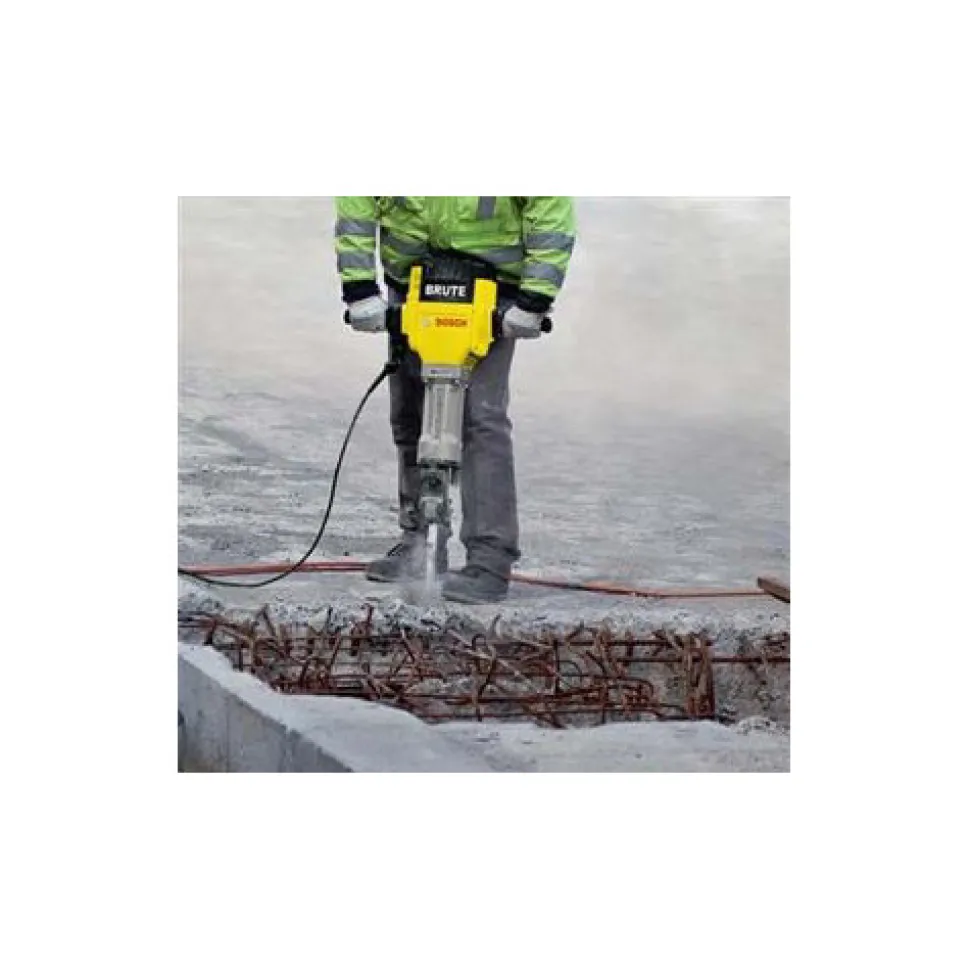 Factory Reconditioned Bosch 15 Amp 1-1/8 in. Hex Brute Breaker Hammer Kit