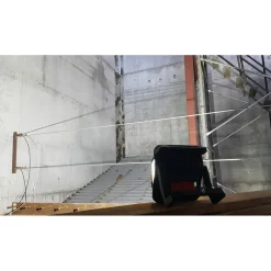 Factory Reconditioned Bosch 18V Lithium-Ion 4000 Lumens Cordless LED Floodlight (Tool Only)