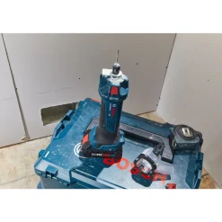 Factory Reconditioned Bosch 18V Brushless Cordless Screwgun and Cut-Out Tool Combo Kit with (2) CORE18V 4 Ah Advanced Power Batteries