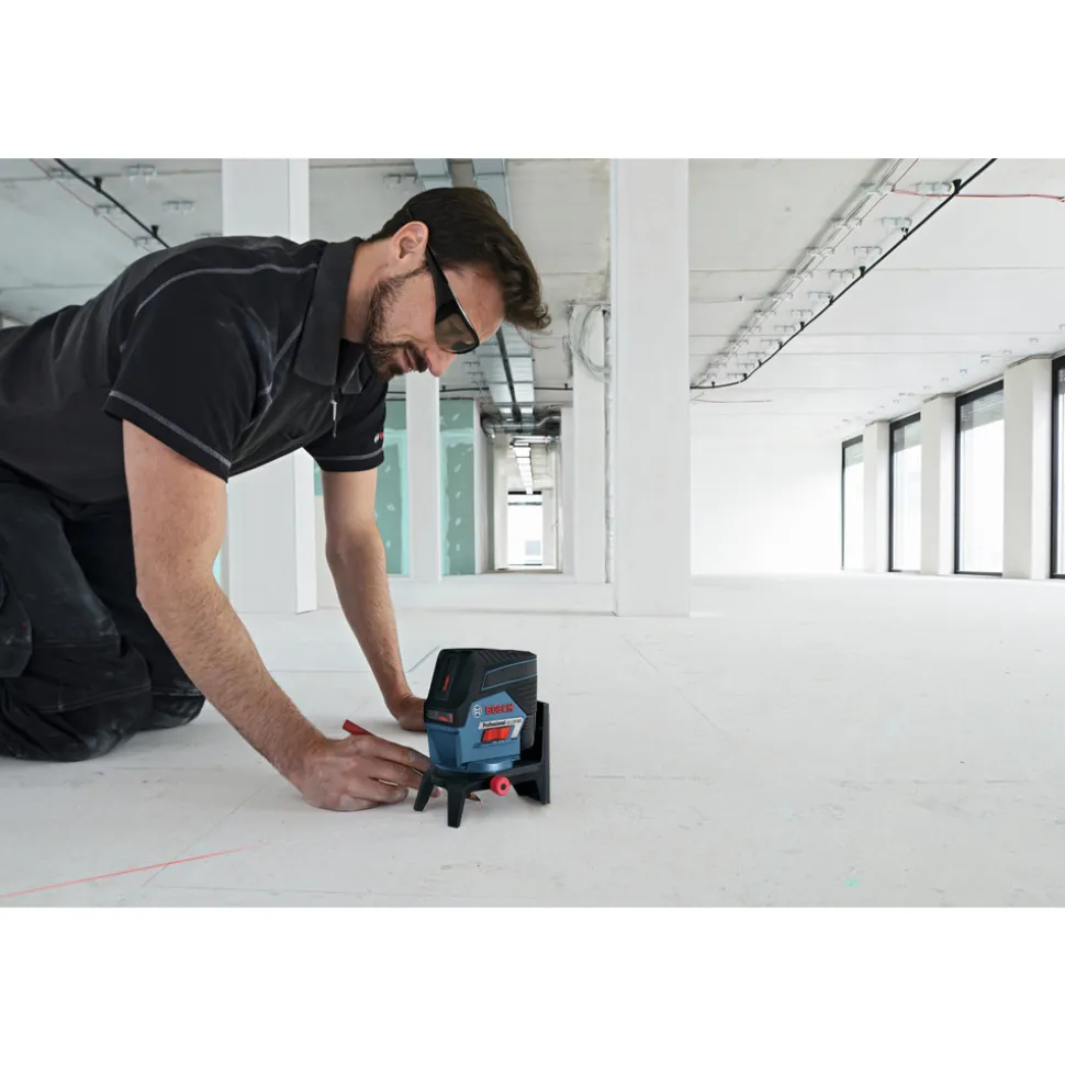 Factory Reconditioned Bosch 12V MAX Lithium-Ion 100 ft. Cordless Cross-Line Laser with Plumb Points Kit (2 Ah)