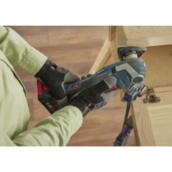 Factory Reconditioned Bosch 18V Brushless Lithium-Ion Cordless StarlockPlus Oscillating Multi-Tool Kit (4 Ah)