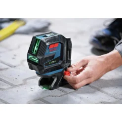 Factory Reconditioned Bosch Green-Beam Self-Leveling Cross-Line Laser with Plumb Points