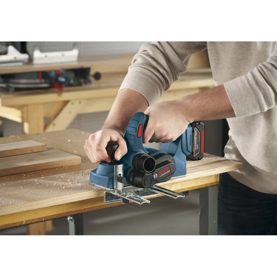 Factory Reconditioned Bosch 18V Lithium-Ion 3-1/4 in. Cordless Planer Kit (3 Ah)