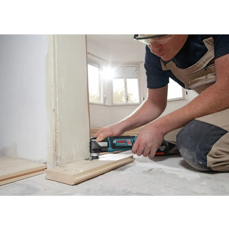 Factory Reconditioned Bosch 18V Brushless Lithium-Ion Cordless Starlock Oscillating Multi-Tool and Drill Driver Combo Kit with 2 Batteries (2 Ah/4 Ah)