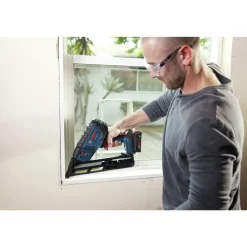 Factory Reconditioned Bosch 18V Lithium-Ion Brushless 15-Gauge Cordless Angled Finish Nailer Kit (2 Ah)