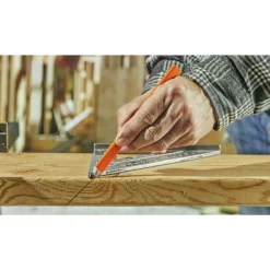 Factory Reconditioned Bosch 18V Brushless Blade-Left Lithium-Ion 6-1/2 in. Cordless Circular Saw Kit (4 Ah)