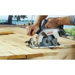 Factory Reconditioned Bosch 18V Brushless Blade-Left Lithium-Ion 6-1/2 in. Cordless Circular Saw Kit (4 Ah)