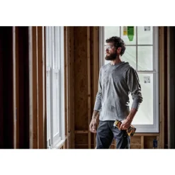 Factory Reconditioned Dewalt 20V MAX ATOMIC Brushless 3-Speed Lithium-Ion 1/4 in. Cordless Impact Driver Kit (5 Ah)