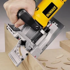 Factory Reconditioned Dewalt 6.5 Amp 10,000 RPM Plate Joiner Kit