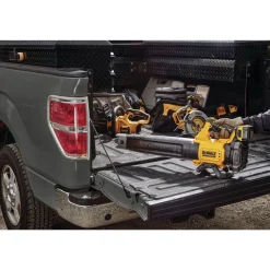 Factory Reconditioned Dewalt 20V MAX XR Brushless Lithium-Ion Cordless Handheld Blower (Tool Only)