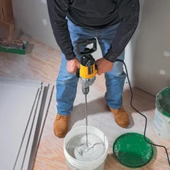 Factory Reconditioned Dewalt 9 Amp 0 - 550 RPM 1/2 in. Corded Drill with Spade Handle