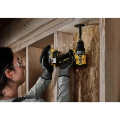 Factory Reconditioned Dewalt 20V MAX XR Brushless Lithium-Ion 1/2 in. Cordless Drill Driver Kit with 2 Batteries (1.7 Ah/2 Ah)