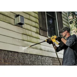 Factory Reconditioned Dewalt 20V MAX 550 PSI Cordless Power Cleaner (Tool Only)