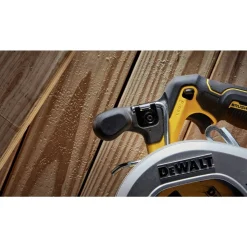 Factory Reconditioned Dewalt 12V MAX XTREME Brushless Lithium-Ion 5-3/8 in. Cordless Circular Saw (Tool Only)