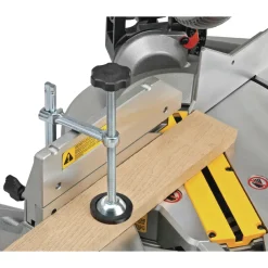 Factory Reconditioned Dewalt 120V 15 Amp 12 in. Corded Single Bevel Compound Miter Saw