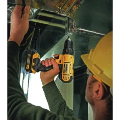 Factory Reconditioned Dewalt 20V MAX Lithium-Ion 1/2 in. Compact Cordless Drill Driver Kit (1.3 Ah)