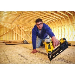 Factory Reconditioned Dewalt 20V MAX XR Dual Speed Lithium-Ion 30 Degrees Cordless Paper Collated Framing Nailer Kit (4 Ah)