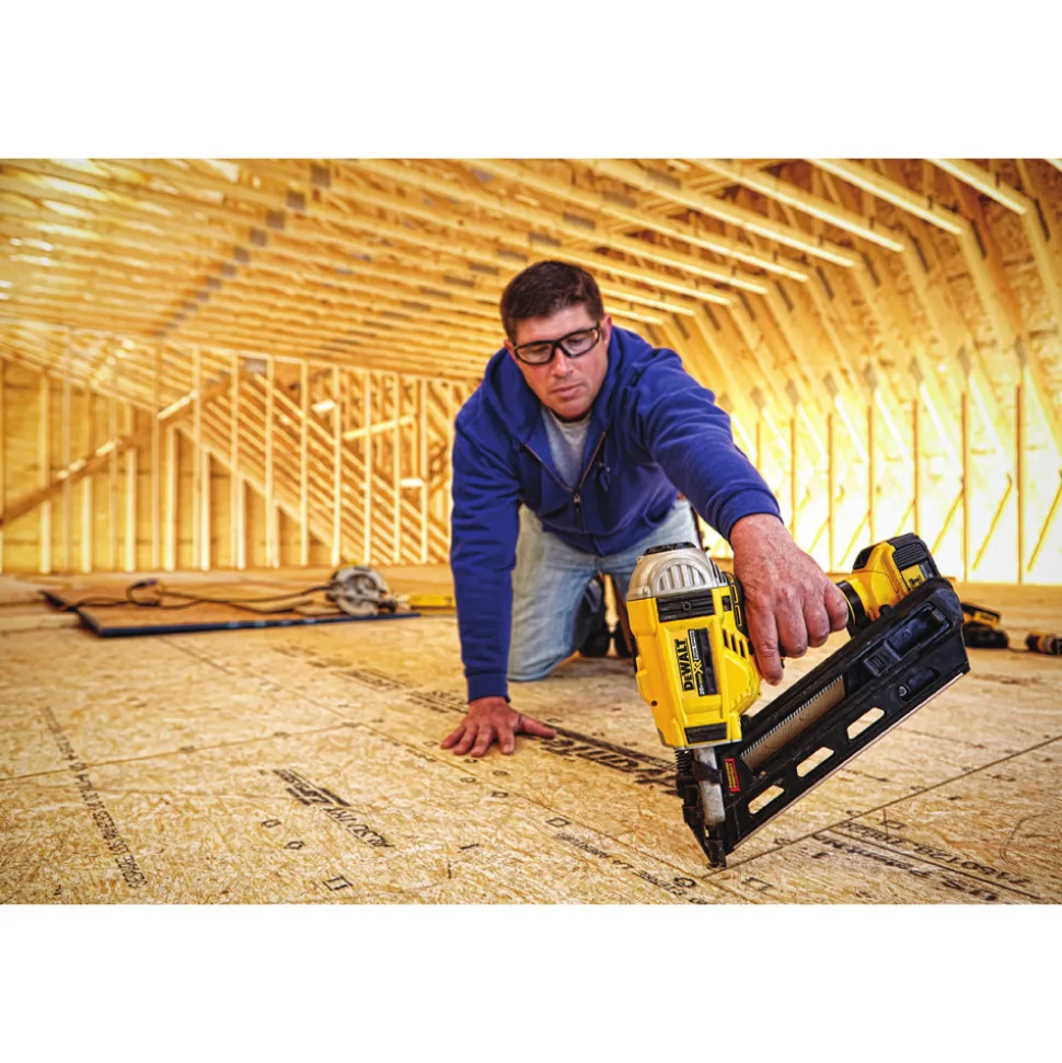 Factory Reconditioned Dewalt 20V MAX XR Dual Speed Lithium-Ion 30 Degrees Cordless Paper Collated Framing Nailer Kit (4 Ah)