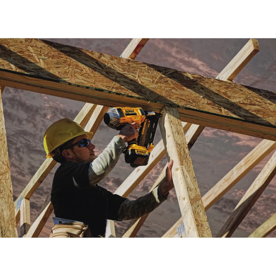 Factory Reconditioned Dewalt 20V MAX XR Dual Speed Lithium-Ion 30 Degrees Cordless Paper Collated Framing Nailer Kit (4 Ah)