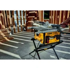 Factory Reconditioned Dewalt 120V 15 Amp Compact 8-1/4 in. Corded Jobsite Table Saw