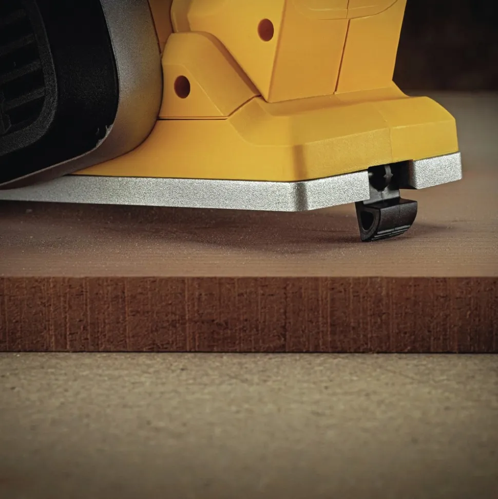 Factory Reconditioned Dewalt 20V MAX XR Brushless Lithium-Ion 3-1/4 in. Cordless Planer (Tool Only)