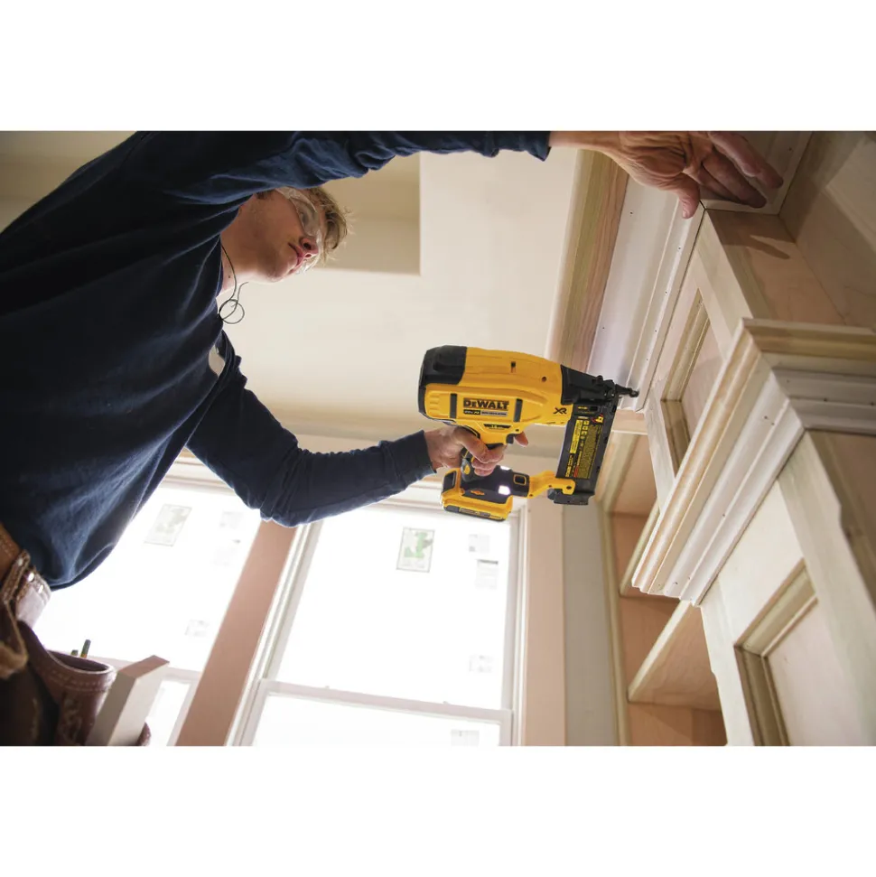 Factory Reconditioned Dewalt 20V MAX XR 18 Gauge Cordless Brad Nailer Kit (2 Ah)