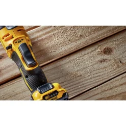 Factory Reconditioned Dewalt 12V MAX XTREME Brushless Lithium-Ion Cordless Oscillating Tool (Tool Only)